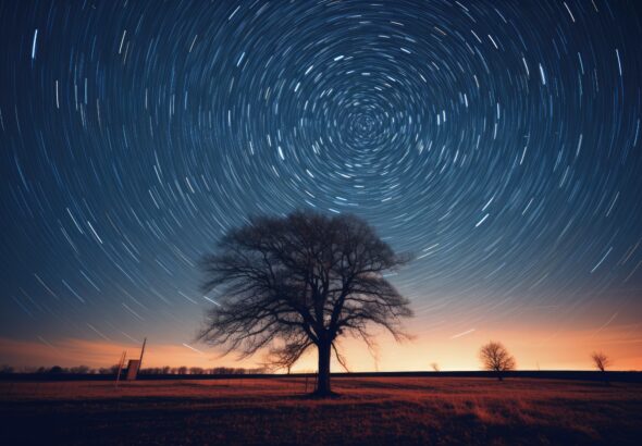 long-exposure-photo-of-the-starry-sky-picjumbo-com
