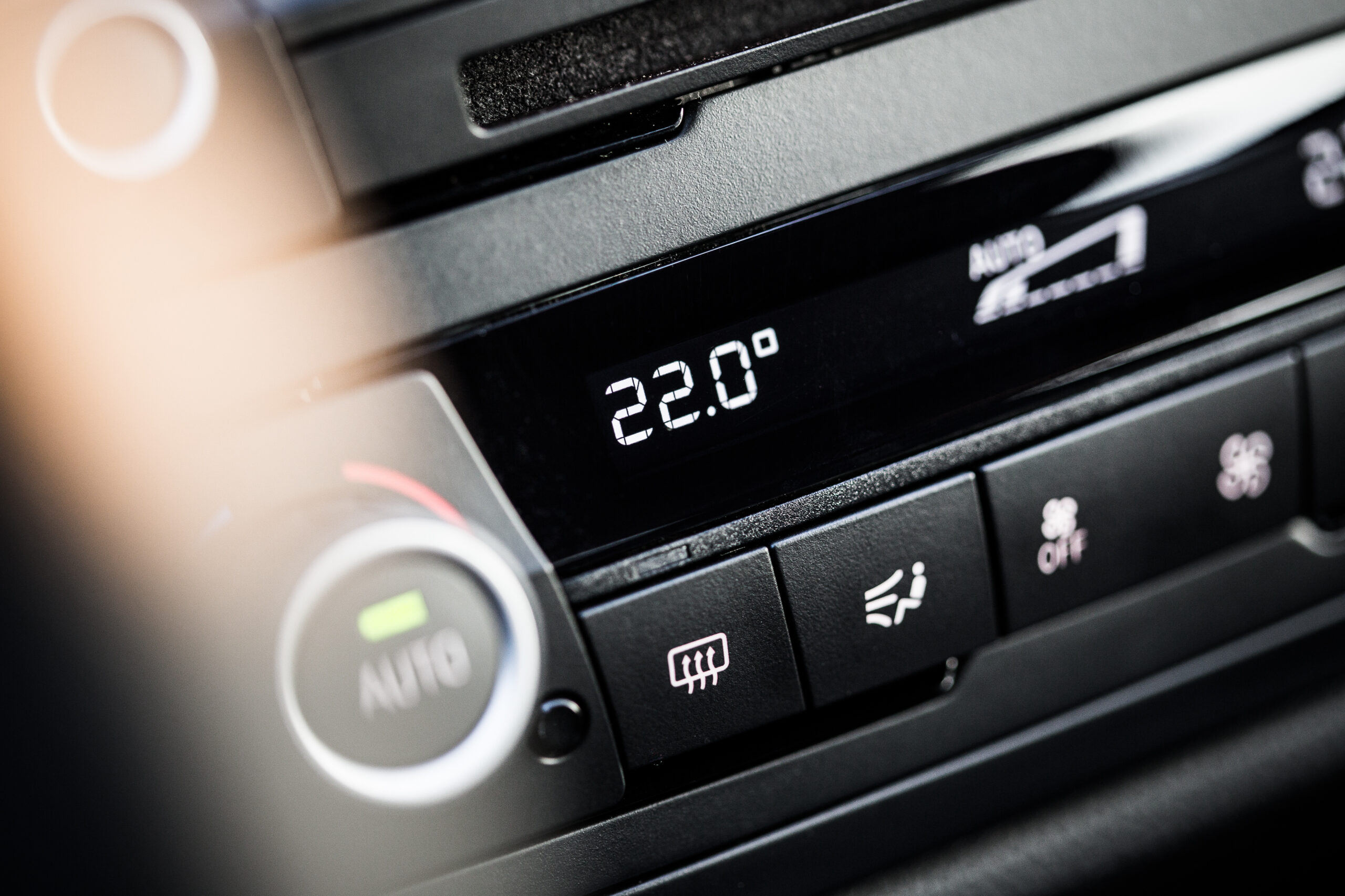 automatic-air-conditioning-in-a-car-picjumbo-com